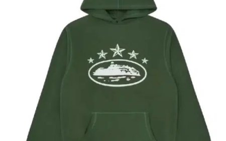 : Corteiz Jacket: The Ultimate Streetwear Statement