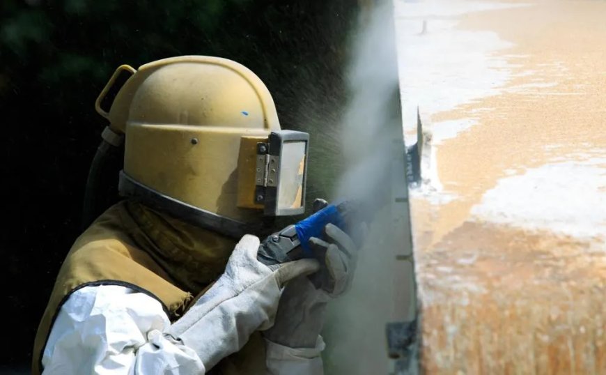 Top Reasons to Use Metal Paint Stripping Before Coating