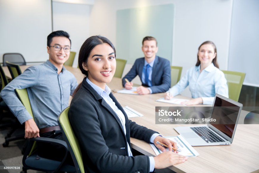 How to Use AI Tools for Smarter Web Design?