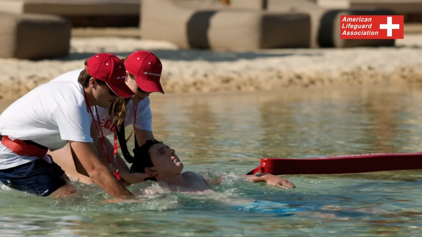Lifeguard Class: What to Expect and How to Get Started