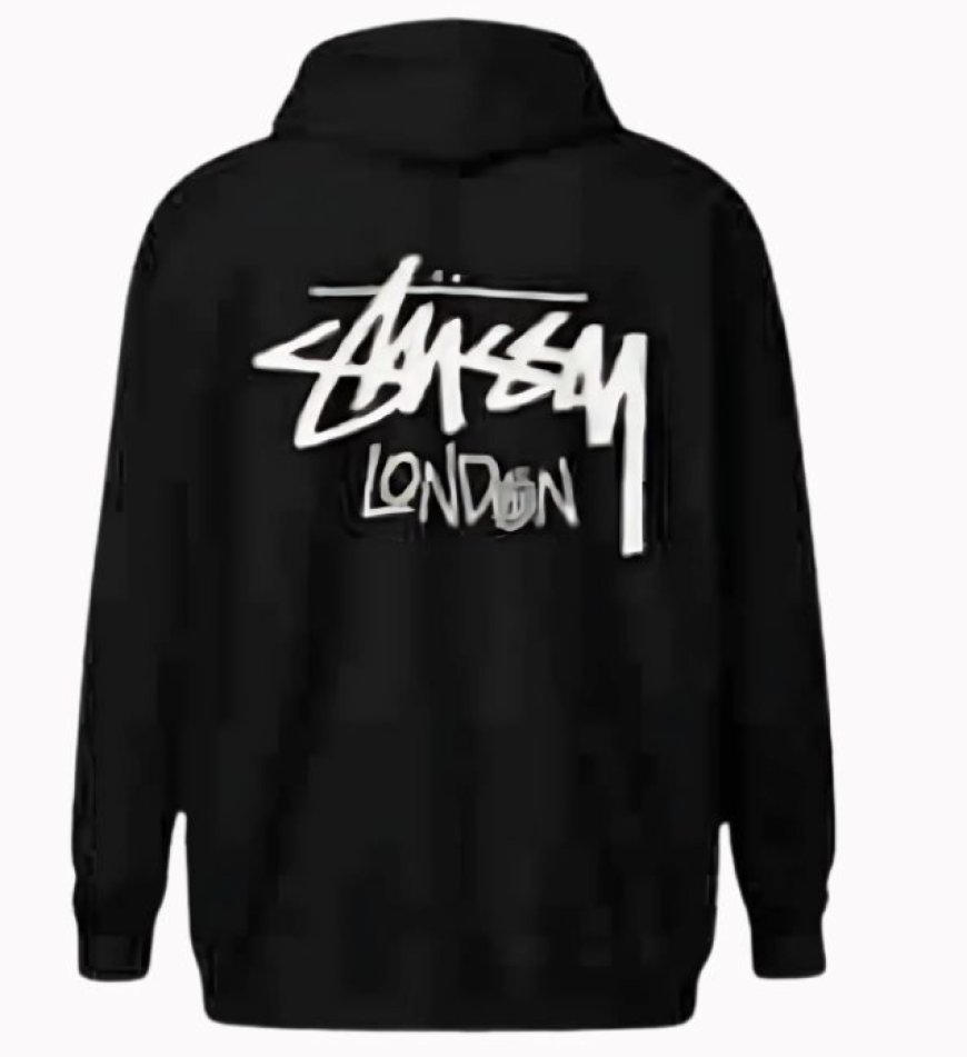 The Best Stussy Pieces for a Minimalist Wardrobe