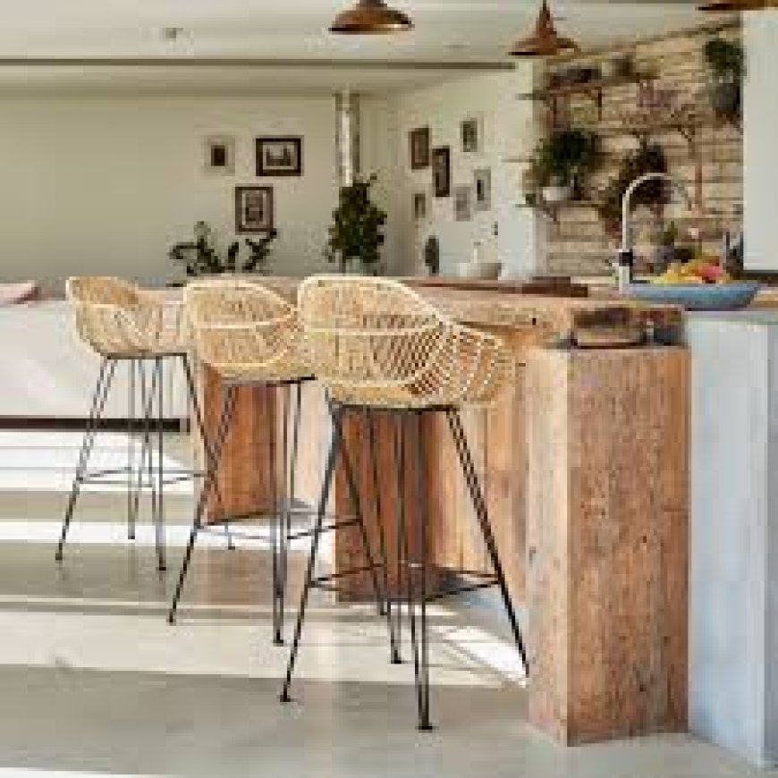 "How to Find the Best Deals on Bar Stools Without Sacrificing Quality?"