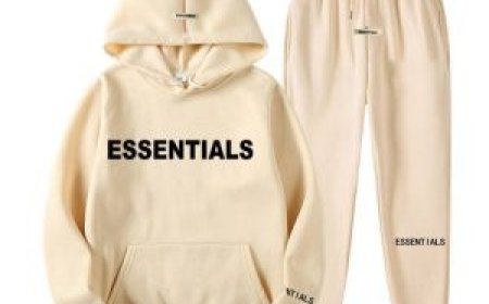 Why the Essentials Hoodie Is a Must-Have in Your Rotation