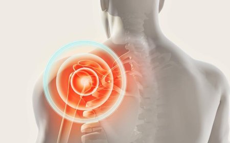 Shoulder Pain at Night? It Might Be Time to Consult an Arthroscopy Specialist