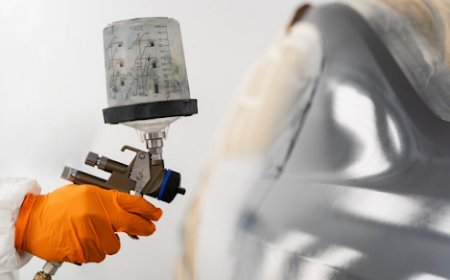 Get Your Car Looking New with Spray Painting Services