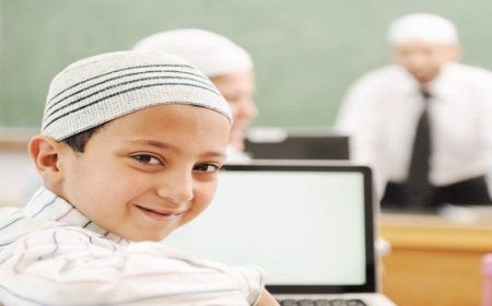 Explore Authentic Learning with Al Quran Classes Near You
