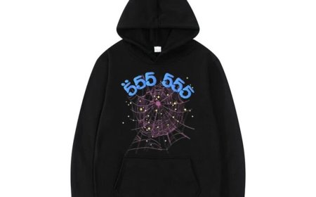 Sp5der Clothing: Spotlight on the Iconic Black Spider Hoodie