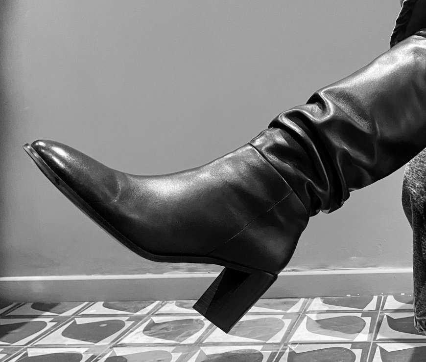 Big Boots for Women: A Guide to Stylish and Comfortable Big Footwear
